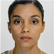 Profesora de ciencias de la naturaleza y ecología, imparte clases a alumnos en bachillerato y ESO. Adultos y jóvenes